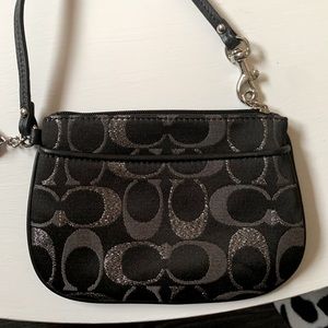 COACH - black & silver wristlet